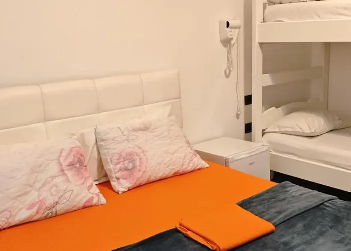 Center Elite * Tirana