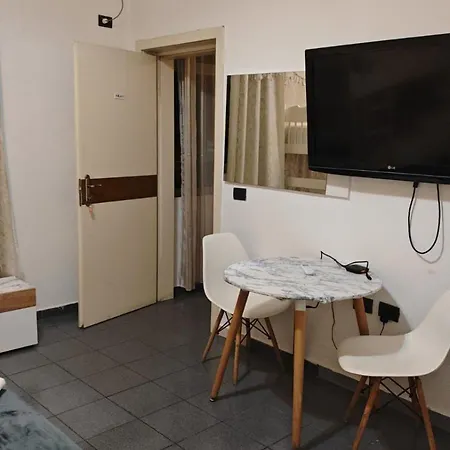 Center Elite Hotel